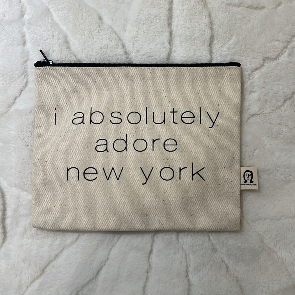 NWOT Pamela Barsky Pouch | i absolutely adore new york | Zipper Closure